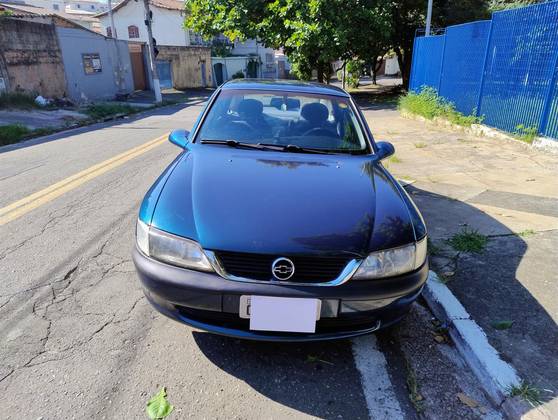 CHEVROLET VECTRA 2.0 MPFI GLS 8V GASOLINA 4P MANUAL